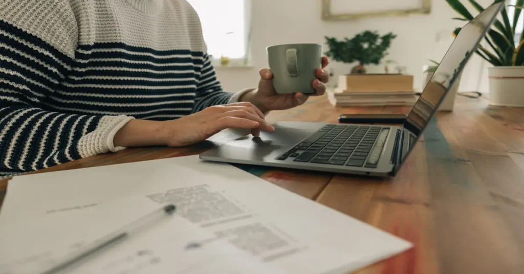How beginners start freelancing in the USA using Fiverr step by step guide